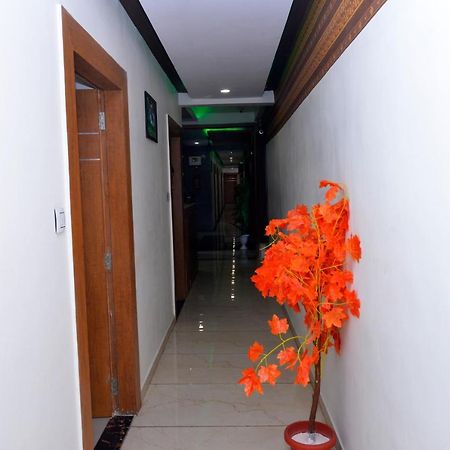 Hotel Asopalav Gandhinagar Dış mekan fotoğraf