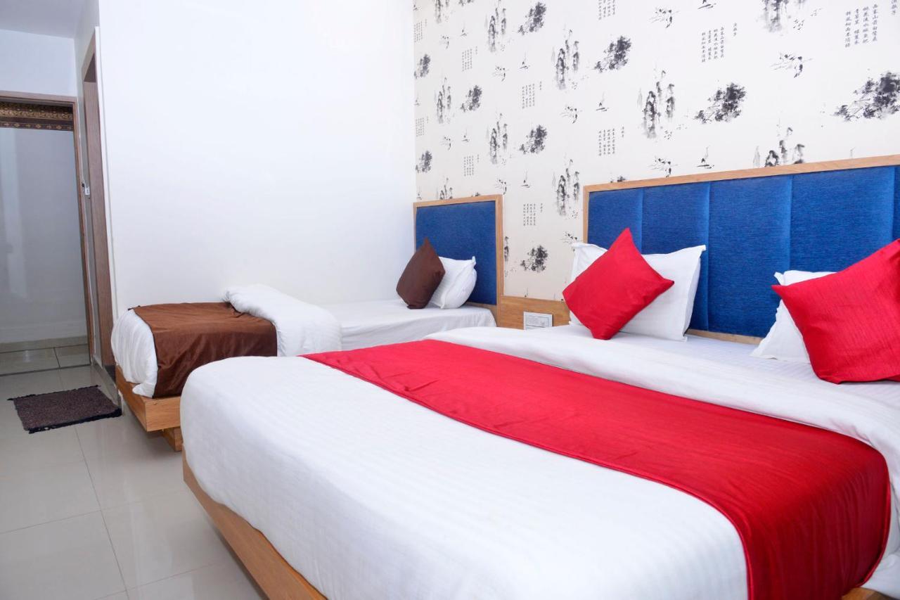 Hotel Asopalav Gandhinagar Dış mekan fotoğraf